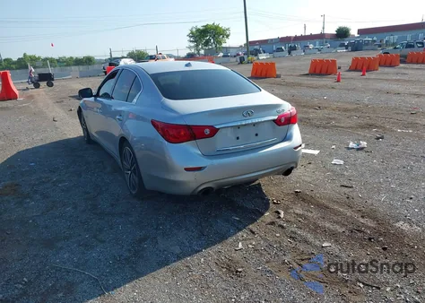 2014 Infiniti Q50 Hybrid Sport z USA, uszkodzony, nr VIN JN1AV7AP4EM690347